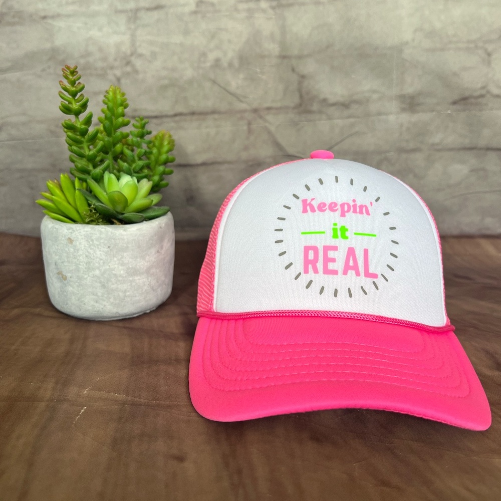 NWOT-Mid Profile Polyester Vintage Foam Front Mesh Back Trucker Hat